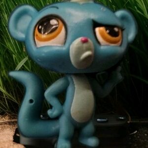 Littlest Pet Shop Sunil Nevla blue mongoose, #3678